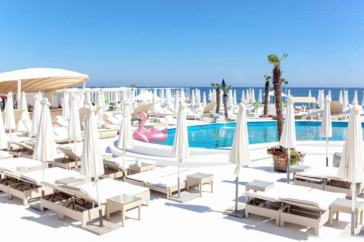 Apartments Arcadia Vip Odessa Exteriör bild